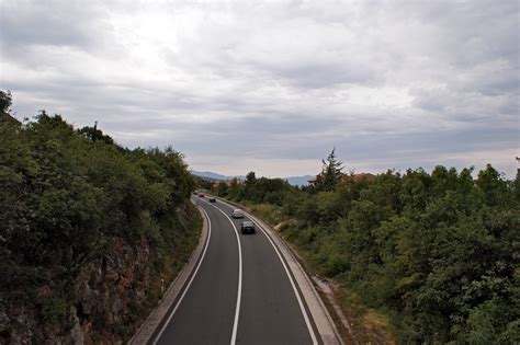 Pokud se vydáte na cestu do chorvatska přes hraniční přechod v. Dálniční poplatky při cestě do Chorvatska v roce 2018