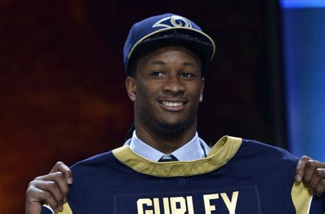 Rams Rb Todd Gurley Cleared For Team Practice