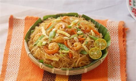 How To Cook The Best Pancit Bihon Or Pancit Guisado Eat Like Pinoy