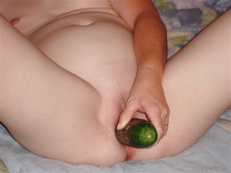 Wife With A Cucumber And Bedpost 15 Bilder