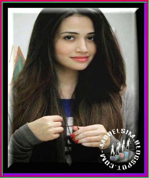 Sana Javed Picture And Hd Wallpapers Free Download Model And