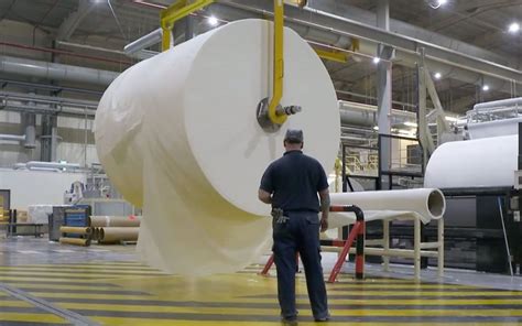 Top Toilet Paper Manufacturer Says Its Rolling To Meet Demand Boing