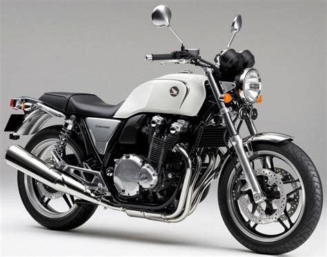 Bike manufacturers from far and wide have spread their wares and are awaiting eagerly your footfall. Honda CB1100 Patented in India - Gaadiwaadi.com - Latest ...