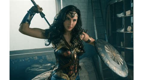 Gal Gadot Loved Her Sexy Wonder Woman Costume 8 Days