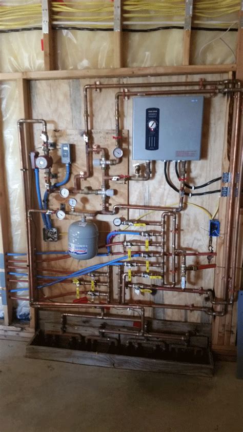 This system, dedicated exclusively for space heating, uses a boiler or water heater to heat water (or an antifreeze solution) which is circulated through the in floor tubing. The Open System | | DIY Radiant Floor Heating | Radiant ...