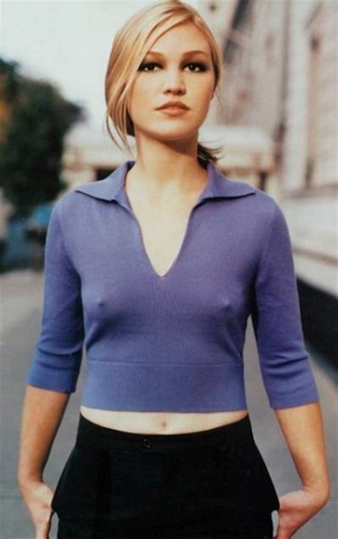 Julia Stiles Braless Icons And Classic Shots Pinterest