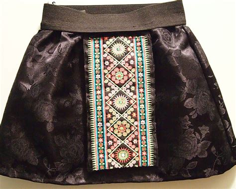 black-imprinted-flower-skirt-with-hmong-detailed-embroidery-apron-sev