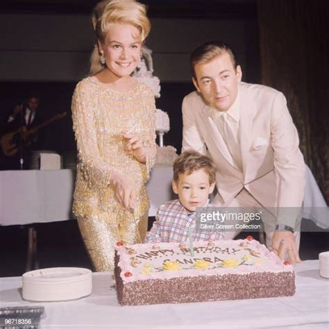 Sandra Dee And Bobby Darin Photos And Premium High Res Pictures Getty