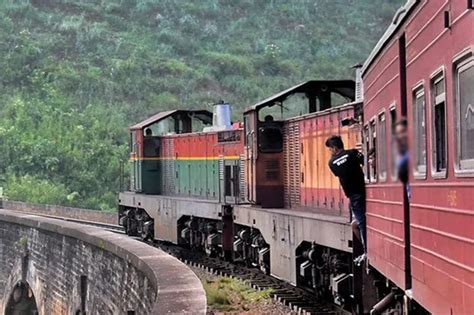 Night Mail Trains Between Colombo Fort Badulla Cancelled Today