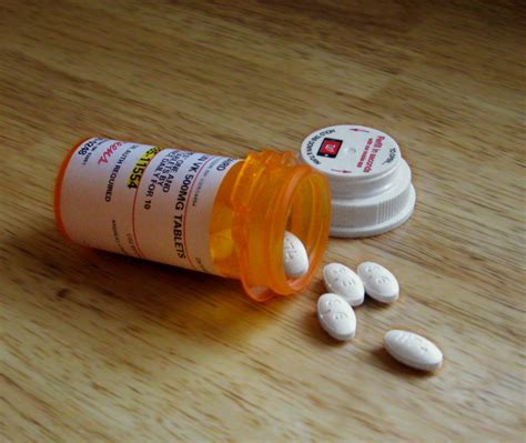 The pill (film), a 2011 film. What should I do if I can't swallow pills? | Science ...