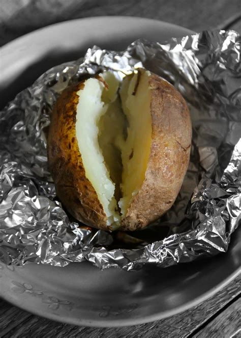 Turn over, and continue to cook for 5 more minutes. Baked Potatoes - Sandra's Easy Cooking Side Dish Recipes