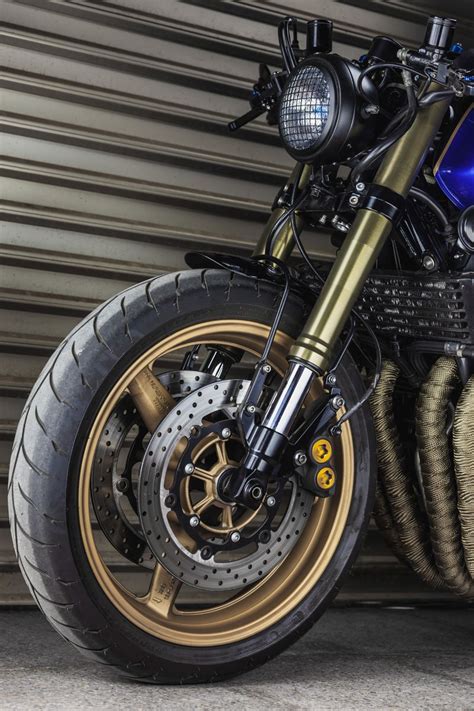 Yamaha Xjr1300 The Big Blue By Macco Motors Motorcycle Types Cafe