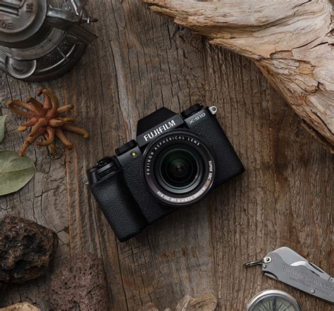 Fujifilm Introduces The Compact And Lightweight X S10 Exibart Street