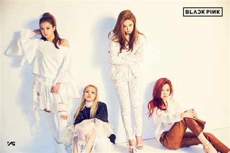 Yg Reveals New Girl Group Name And Group Photos Soompi