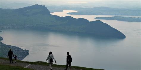 6 Day Lake Lucerne Semi Guided Circle Private Hiking Tour Zurich