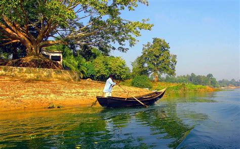 Bangladesh is a country state in southern asia (converging with southeast asia), bordering the bay of bengal to the south, almost entirely encircled by india to the west, north and east, and myanmar to the southeast. Travel & Adventures: Bangladesh ( গণপ্রজাতন্ত্রী বাংলাদেশ ...