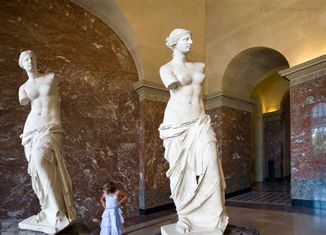 Venus De Milo El Louvre Par S Xviii A Photo On Flickriver