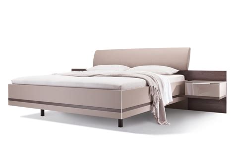 Auch die nolte küchen handelspartner helfen ihnen gerne. Nolte Schlafzimmer concept me terra-Schokoeiche | Möbel ...