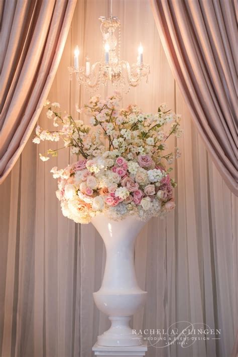 blush pink ivory wedding fowers wedding decor toronto rachel a clingen wedding and event design