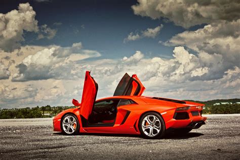 Free Wallpapers Lamborghini Aventador Lp700 4 Doors Up Sky Clouds