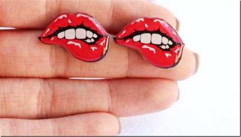 Lips For Your Ears ~ Jewelry Ideas For Valentines