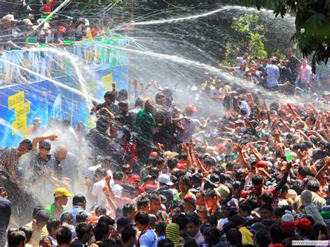 Myanmar Thingyan Water Festival Yangon Life