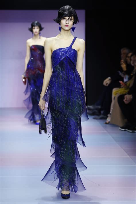 Giorgio Armani Prive Runway Paris Fashion Week Haute Couture