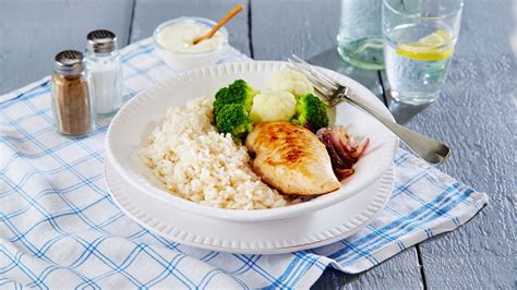Kylling Ris Og Grønnsaker Oppskrift fra TINE Kjøkken