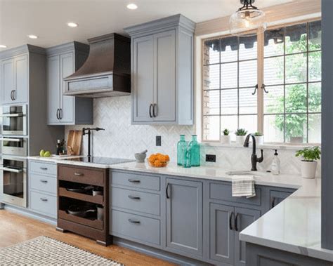 Learn the best ways to open up the possibilities of your kitchen cabinets. Beautiful Blue Cabinets Bring Warmth and Character to ...