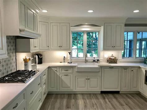 Custom retro kitchen cabinets, florida painted flat panel custom kitchen cabinets to mimic the style of old metal cabinets that i still find in houses. Custom Made Kitchen Cabinets | You'll Love Our Custom Cabinetry