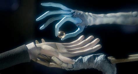 Corpse Bride Hands With Ring Tim Burton Corpse Bride Corpse Bride