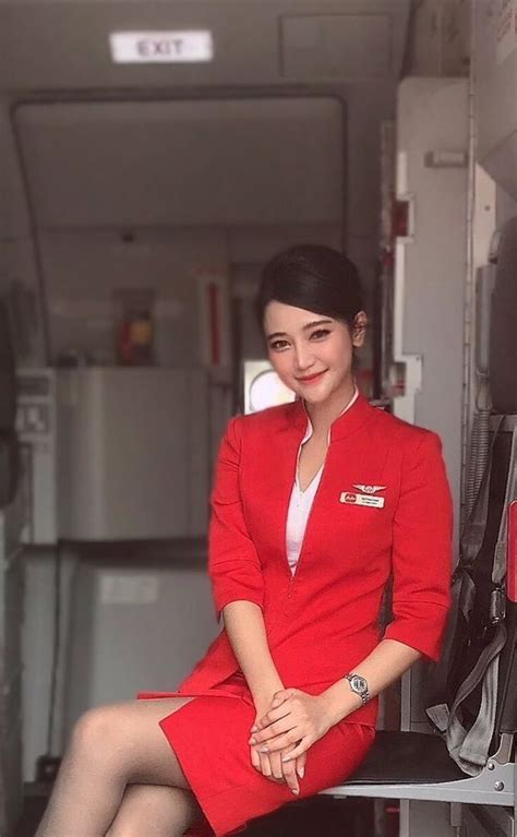 「flight Attendant」おしゃれまとめの人気アイデア｜pinterest｜chi Hung Kwok 女性 タイツ 女性 スーツ スカート ファッション