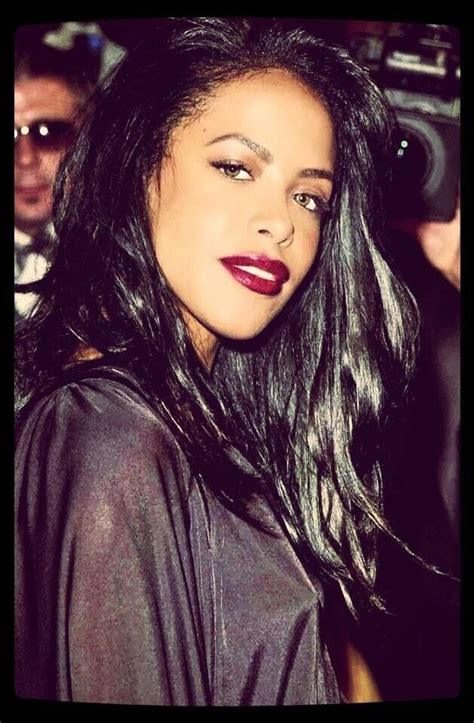 Pin By Jasmine On More Than A Woman Aaliyah Dana Haughton Aaliyah Style Aaliyah Aaliyah