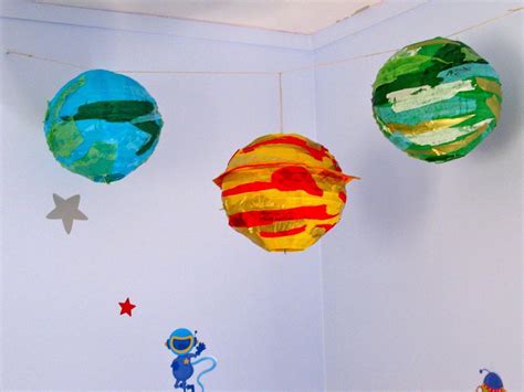 Paper Lantern Planets For A Space Themed Bedroom Space Themed Bedroom
