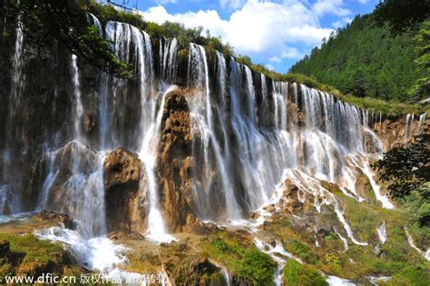 Chinas Top 10 Waterfalls 1 Cn