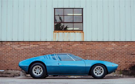 The 1969 De Tomaso Mangusta Is Lamborghinis Hot Friend Insidehook