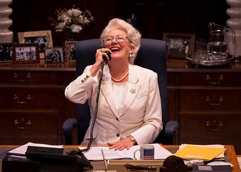 Jayne Atkinson Made It Her ‘civic Duty To Honor Ann Richards With