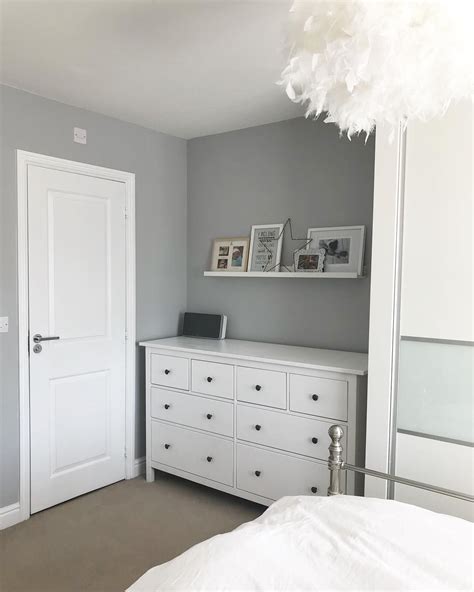 With that in mind, choosing paint colors for various rooms of your home can quickly start to feel like a bigger undertaking than you may have originally imagined. Dulux Most Popular Grey Paint Colours | Gray bedroom walls ...