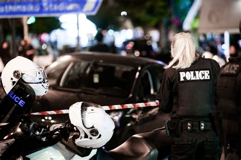 Όλα τα τελευταία νέα, άρθρα, απόψεις, για σεπόλια. Οικογένειες Ρομά αρπάχτηκαν στα Σεπόλια - Τέσσερις ...