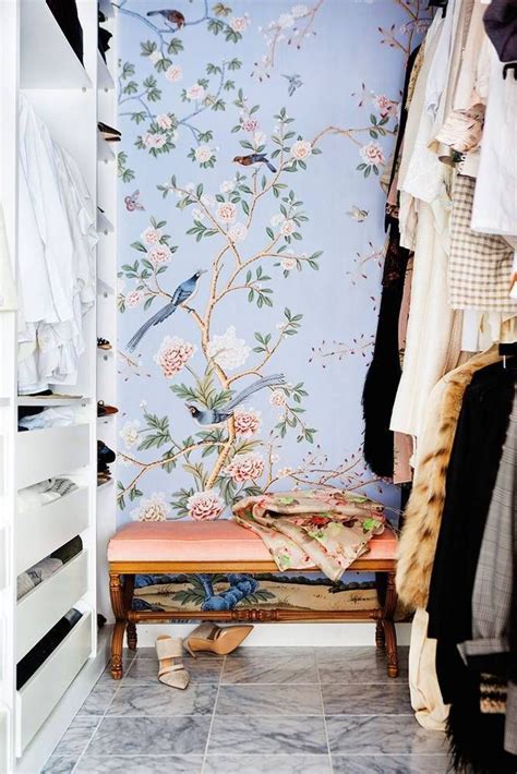20 Wallpaper Patterns For Small Spaces