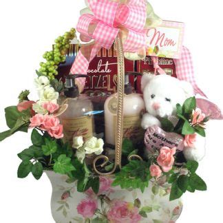 Come see our unique cake gifts! Birthday Gifts For Women - Gift Baskets for Delivery