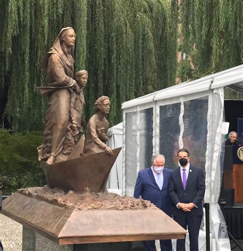 mother cabrini statue unveiled in lower manhattan brooklyn reporter patungan aja