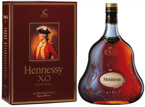 Download Alcohol Cognac Man Made Hennessy Wallpaper