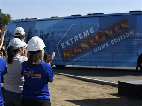 Watch An Exclusive Sneak Peek Of Extreme Makeover Home Edition