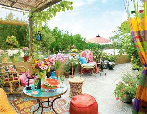 58 Amazing Bright And Colorful Outdoor Living Spaces Bohemian Patio