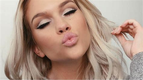 Inside Samantha Ravndahl Lipstick Launch With Mac Cosmetics In