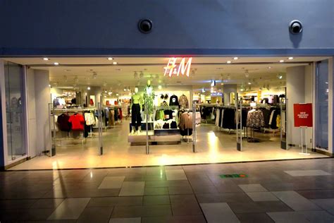 Looking how to get from bangkok to klia2? H&M at the klia2 - klia2.info