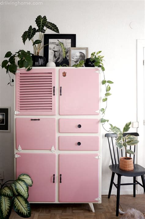 7 Amazing Pink Interiors Proving Pink Is The Color Now