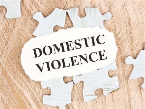 New Domestic Violence Law In Qld Criminalises Coercive Control