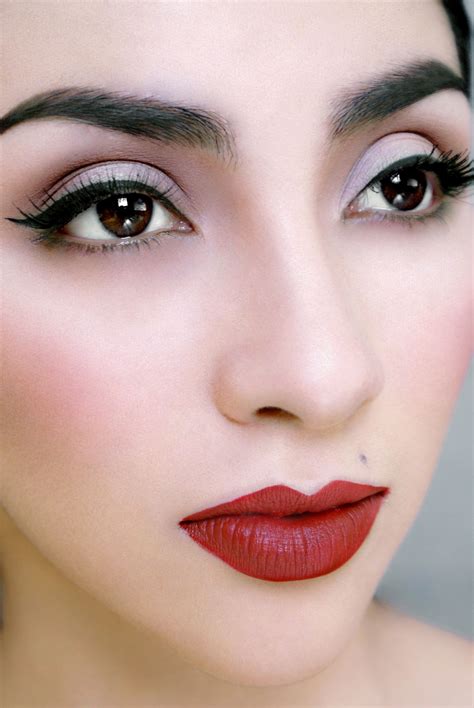 Model Cindy Reyna Makeup Iran Bolanos Different Makeup Looks Makeup